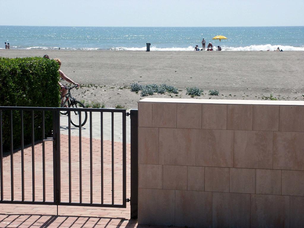 Apartamento Venavera Playa De Baria 2 K-1D Primera Linea Gran Terraza Y Wifi Exterior photo